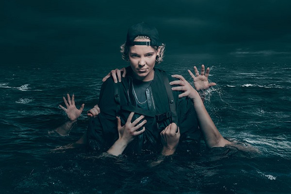 Roxane Bruneau | Submergé