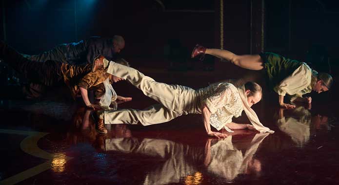 Les murs résonnent | Les Archipels