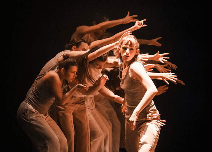 Spectacle des étudiant·es de 2e année de l’École de danse contemporaine de Montréal | Danses d'hiver