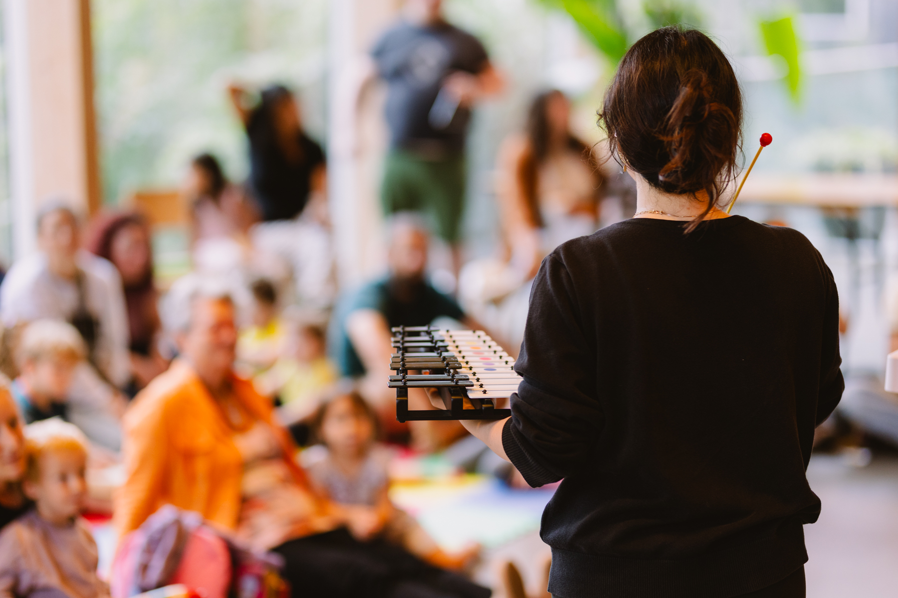 Chante la chanson à l&#8217;école avec Aurélie!