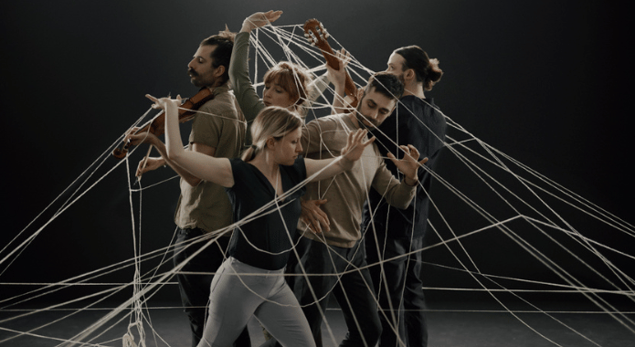 Envers du décor - L&#039;écho des racines