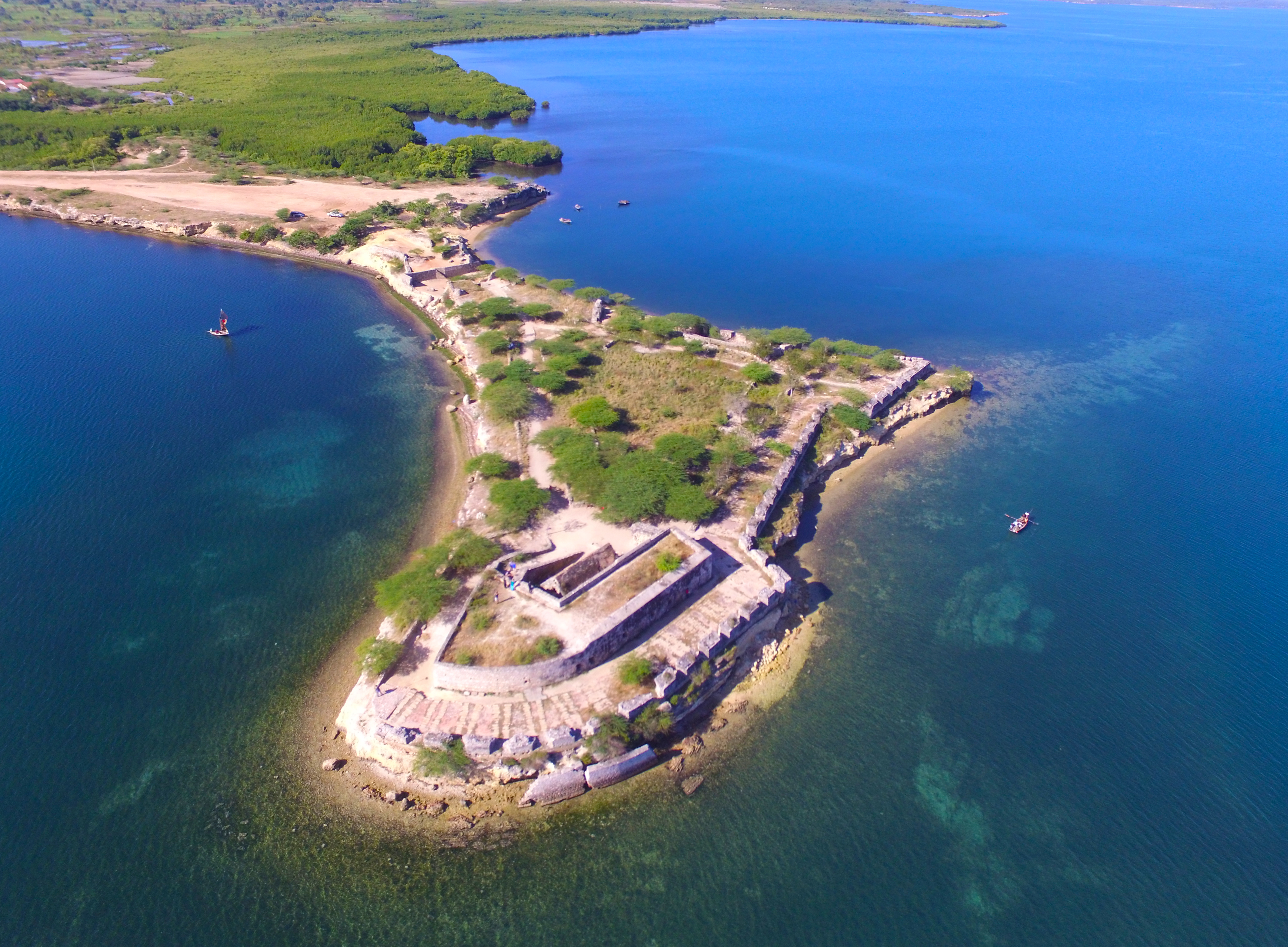 INAUGURATION DE L&#8217;EXPOSITION DE RICHARSON DORVIL