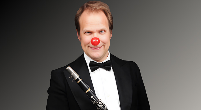 Christopher Hall et le Quatuor Comique