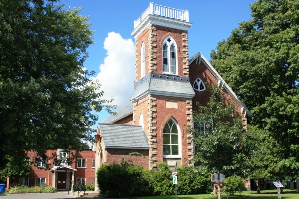 Église Emmanuel de Cowansville