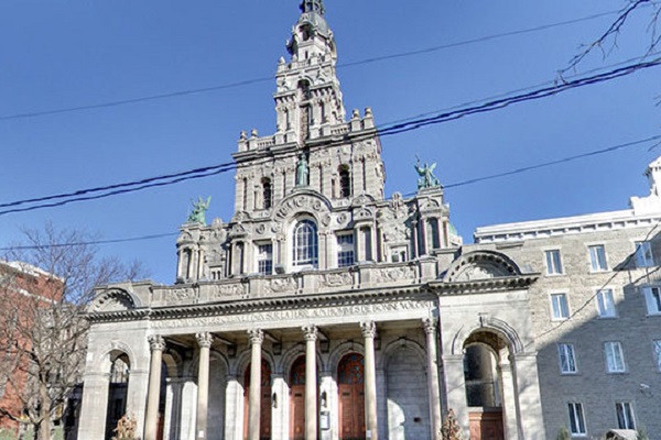 Église Saint-Enfant-Jésus du Mile End